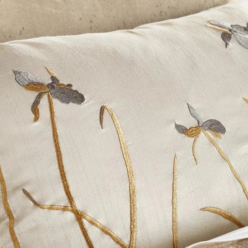 Iris Embroidery Duvet Set - myhomestore.com.pk