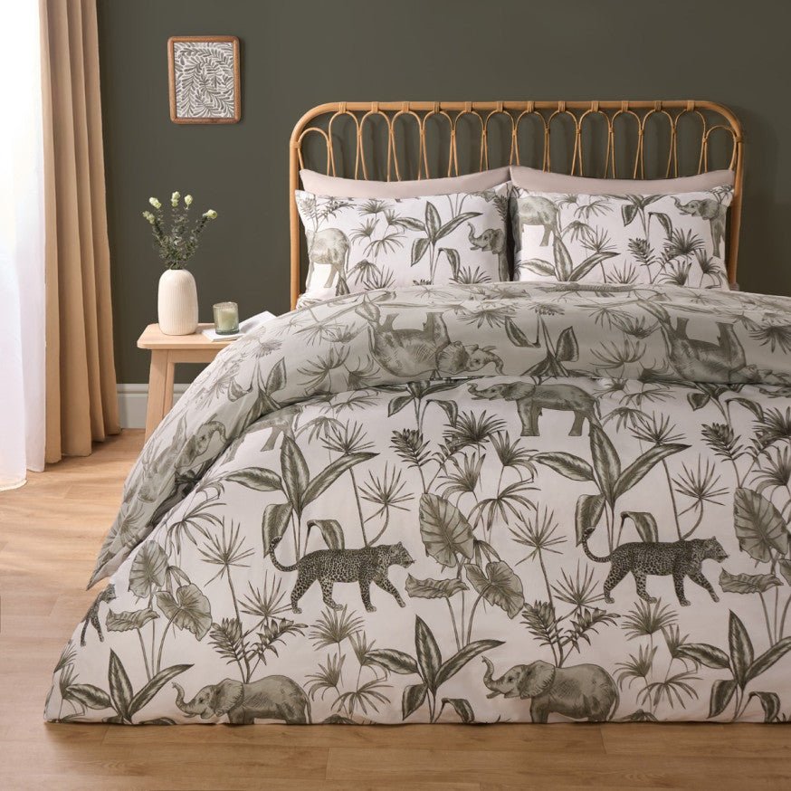 Jungle Safari Kids Bed - sheet - myhomestore.com.pk