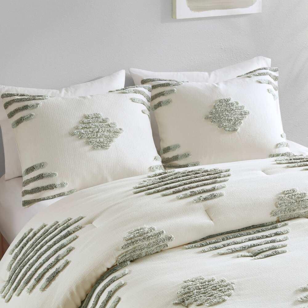 Light Green Tufted Duvet Cover Set - myhomestore.com.pk
