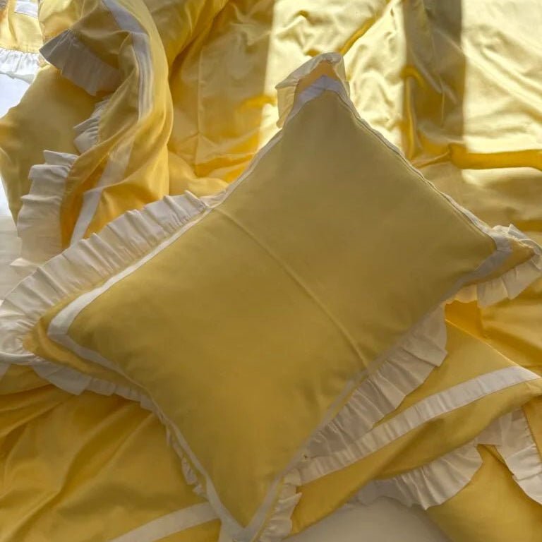 Luxury Grey & White Ruffle Bedding Set - myhomestore.com.pk