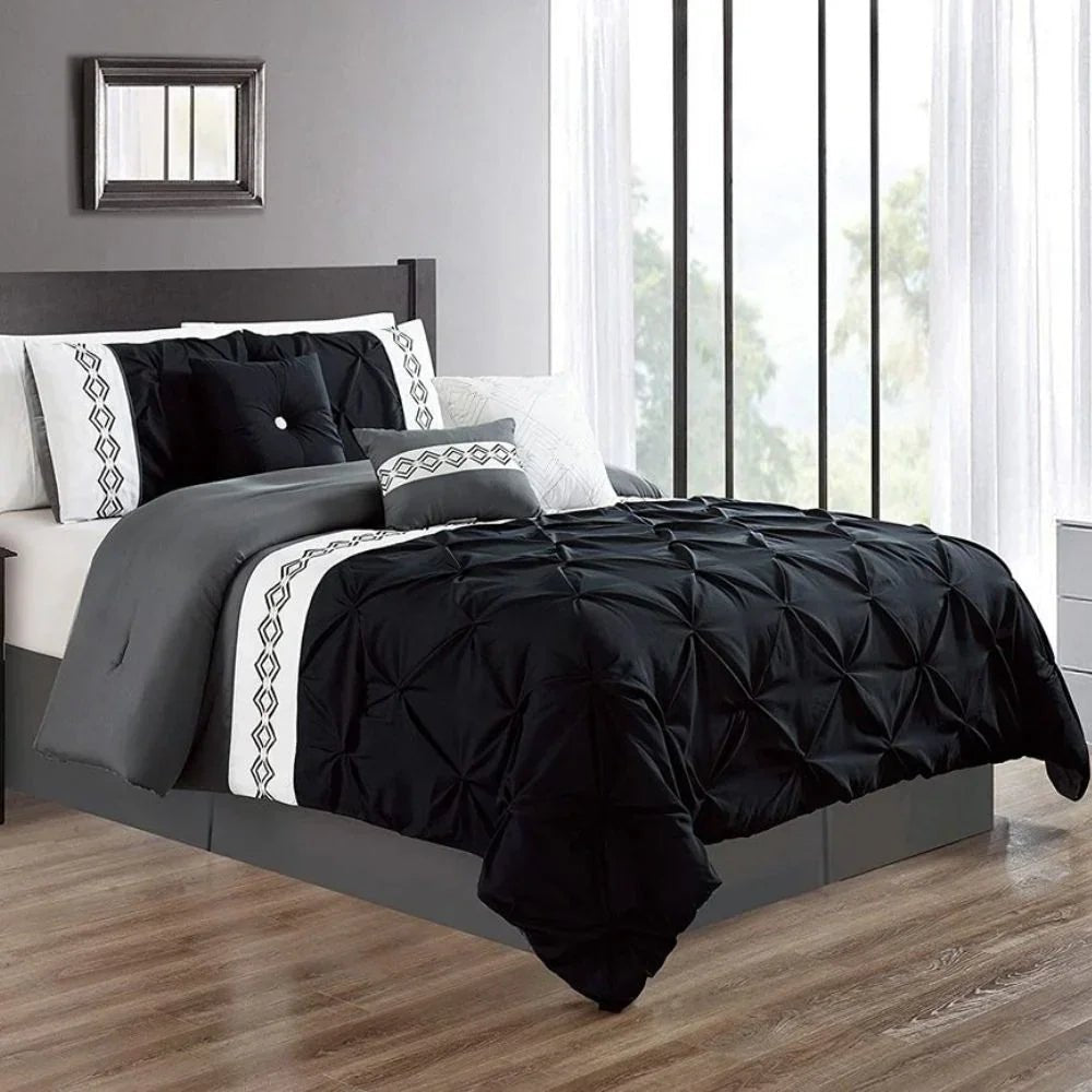 Luxury Pintuck with Printed Patch Duvet - myhomestore.com.pk