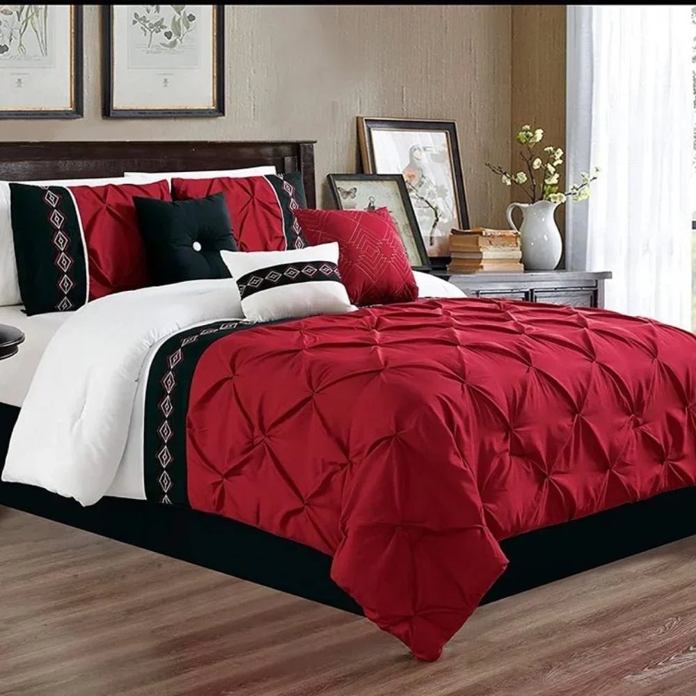 Luxury Pintuck with Printed Patch Duvet - myhomestore.com.pk