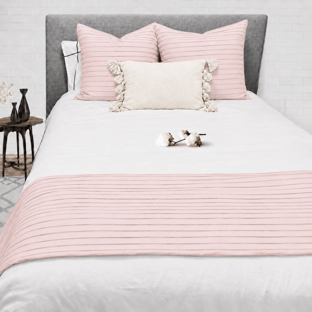 Luxury Pleated Bed Runner with 2 Matching Cushions – Blush Pink - myhomestore.com.pk