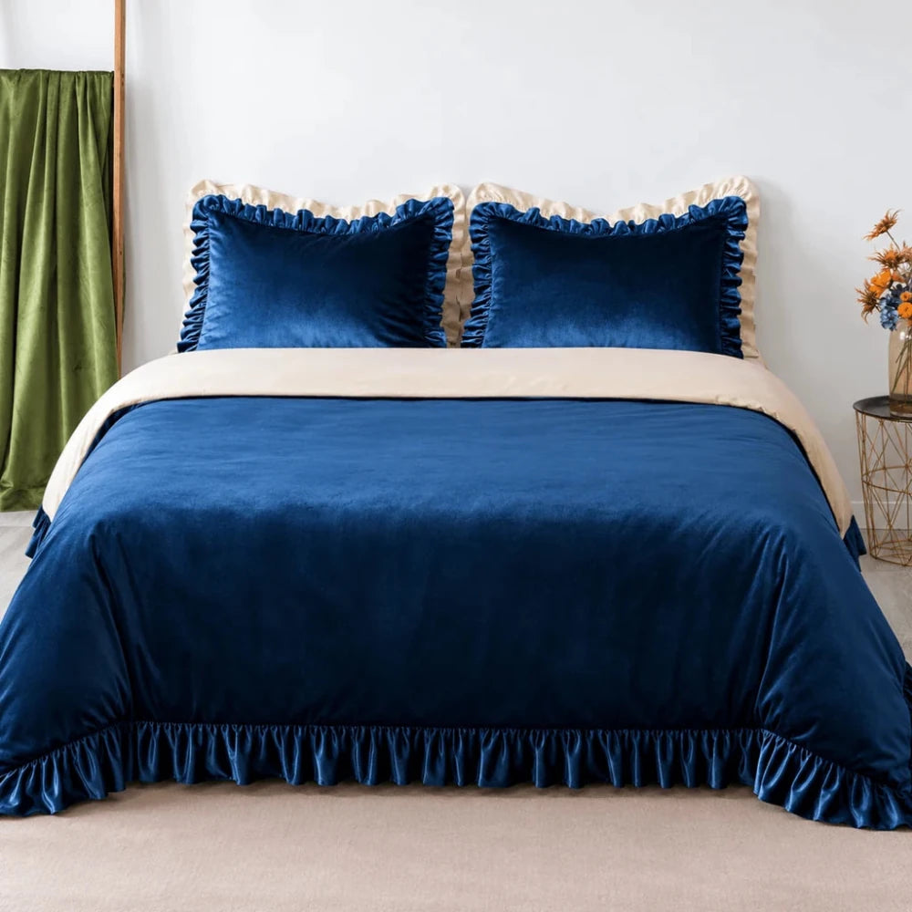 Luxury Ruffle Velvet Duvet Set - myhomestore.com.pk