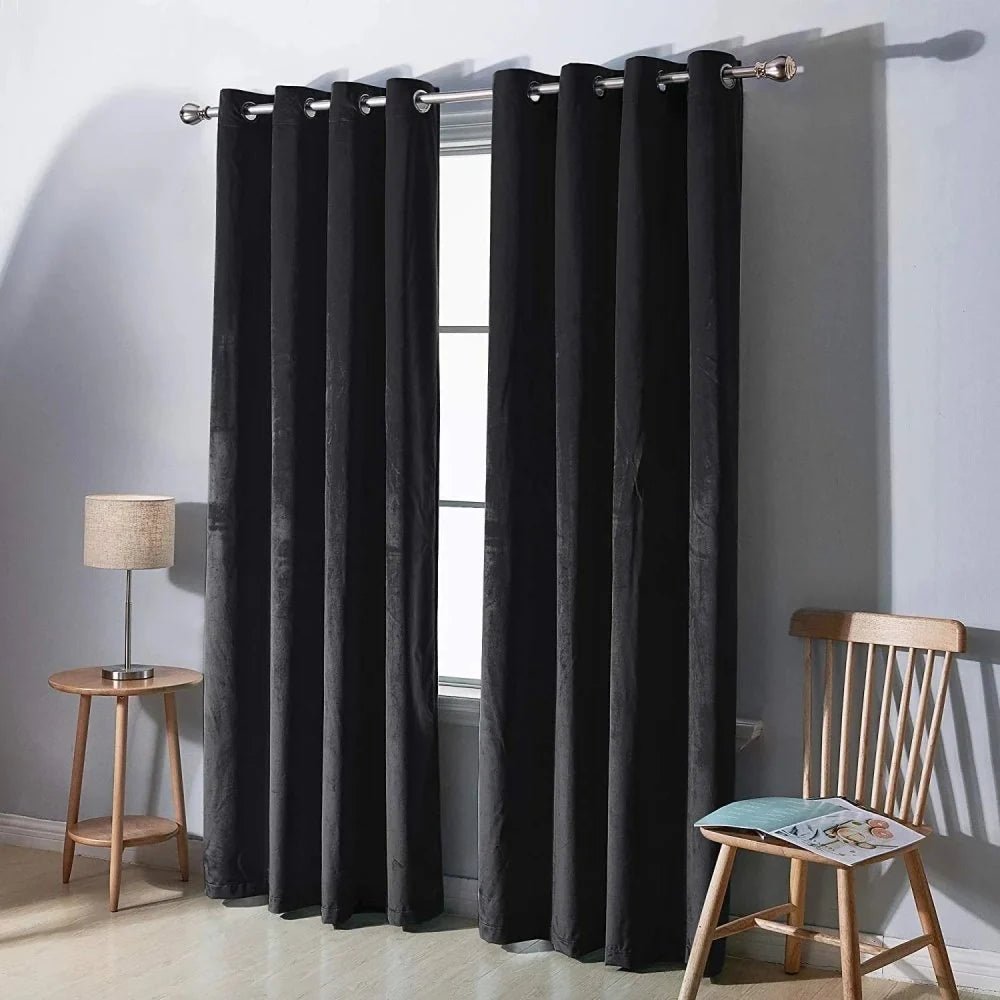 Luxury Velvet Curtains Pack of 2 – Black - myhomestore.com.pk