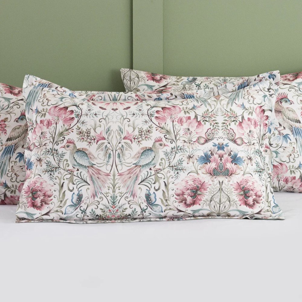 Majestic Bird Velvet Printed Bedsheet | Luxury Bedding - myhomestore.com.pk