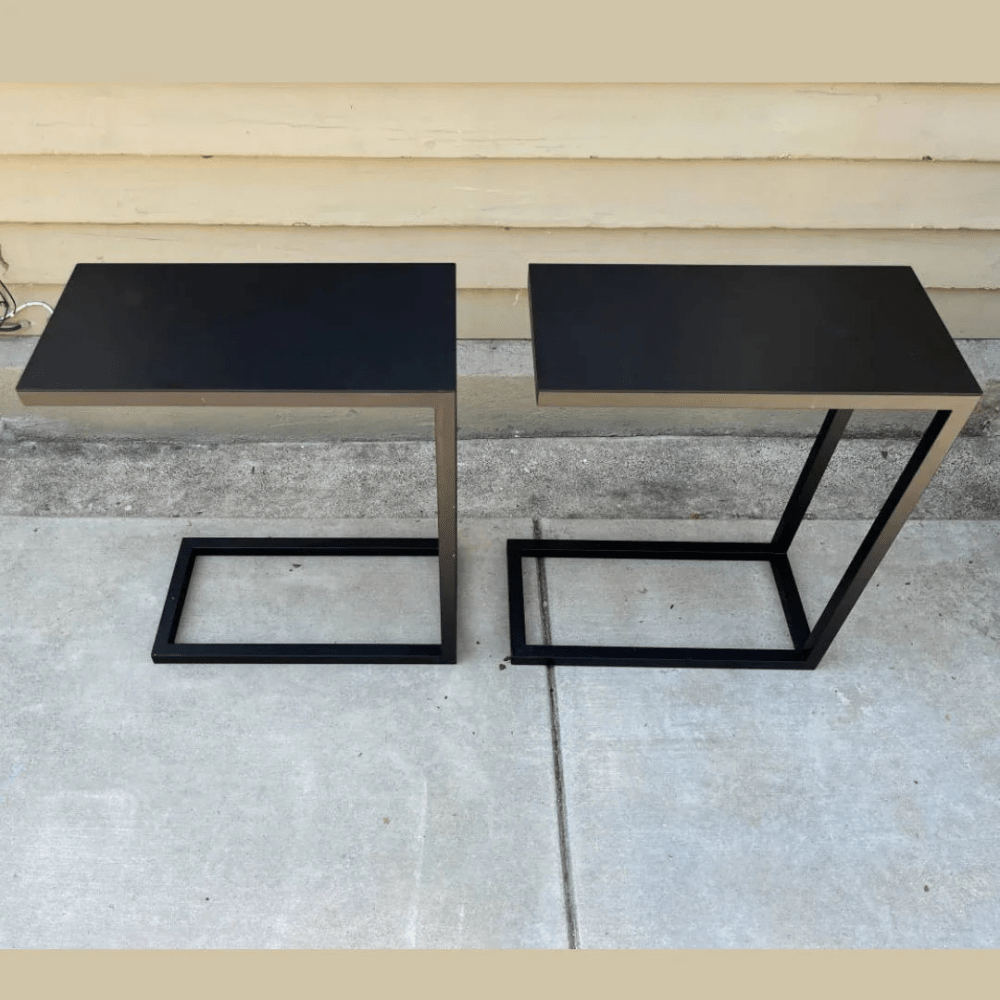 Metal C shape Side Table - myhomestore.com.pk