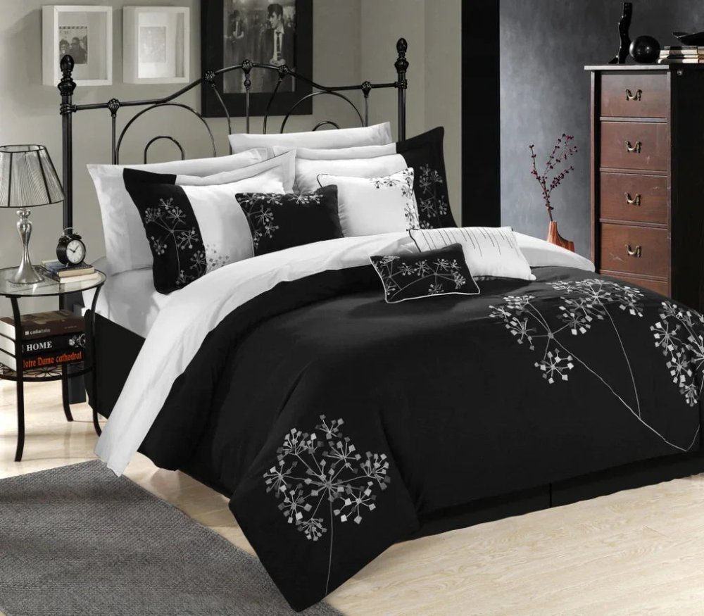 Mix & Match Embroidery Duvet Set - myhomestore.com.pk