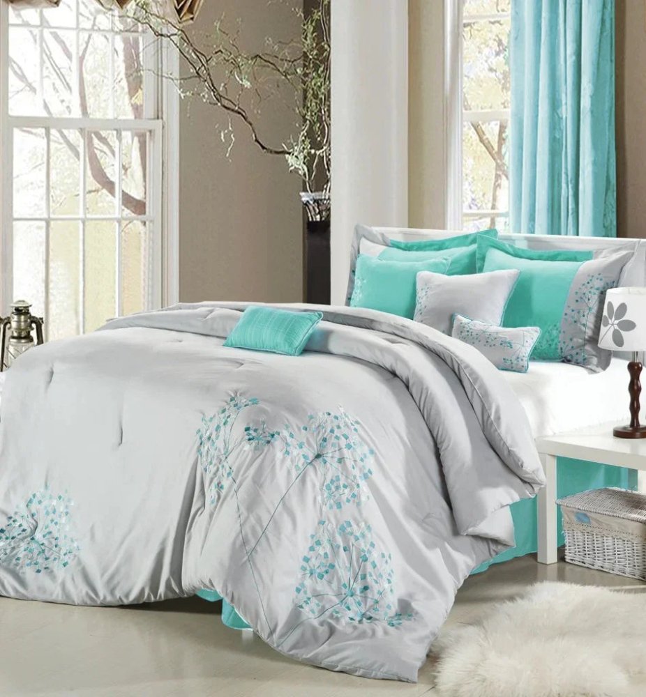 Mix & Match Embroidery Duvet Set - myhomestore.com.pk