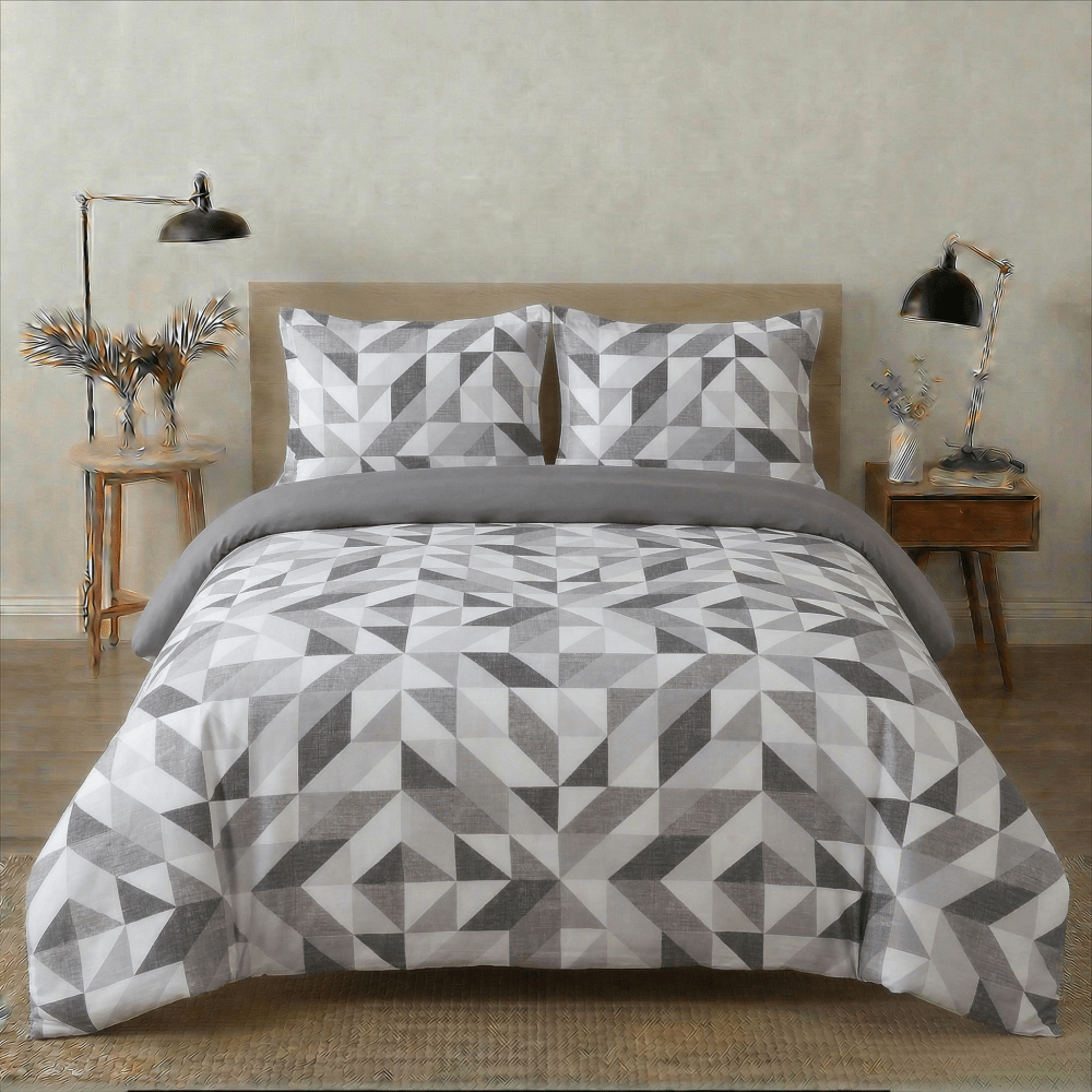 Modern Geometric Print Bedsheet – King Size - myhomestore.com.pk