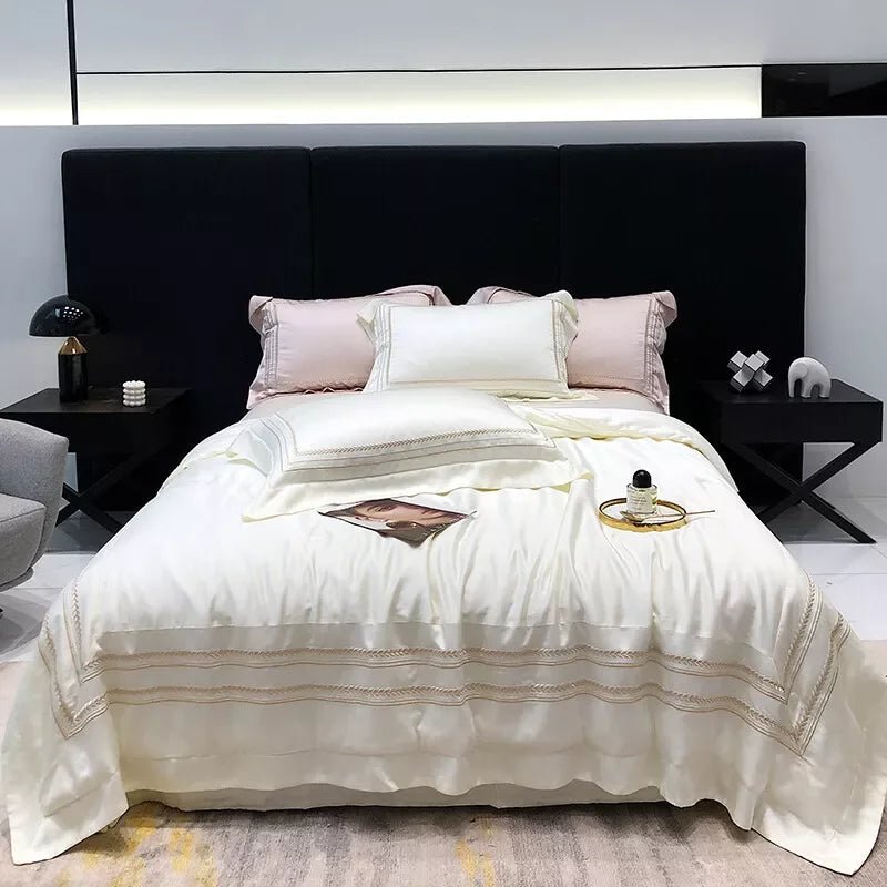 Off white Cotton Satin Embroidery Duvet Set - myhomestore.com.pk