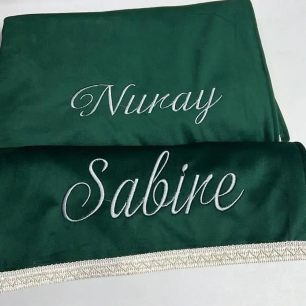 Personalized Embroidery Velvet Prayer Mat - myhomestore.com.pk