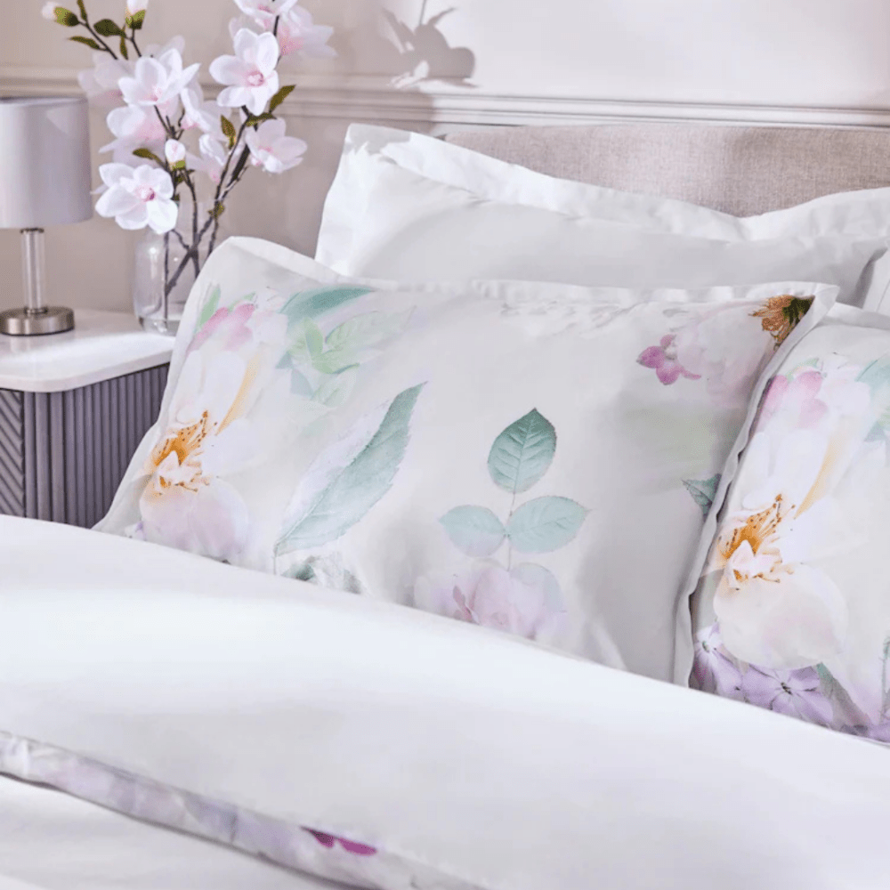 Petal Dreams Luxury Printed Duvet Set – Elegant Luxury Bedding Collection - myhomestore.com.pk