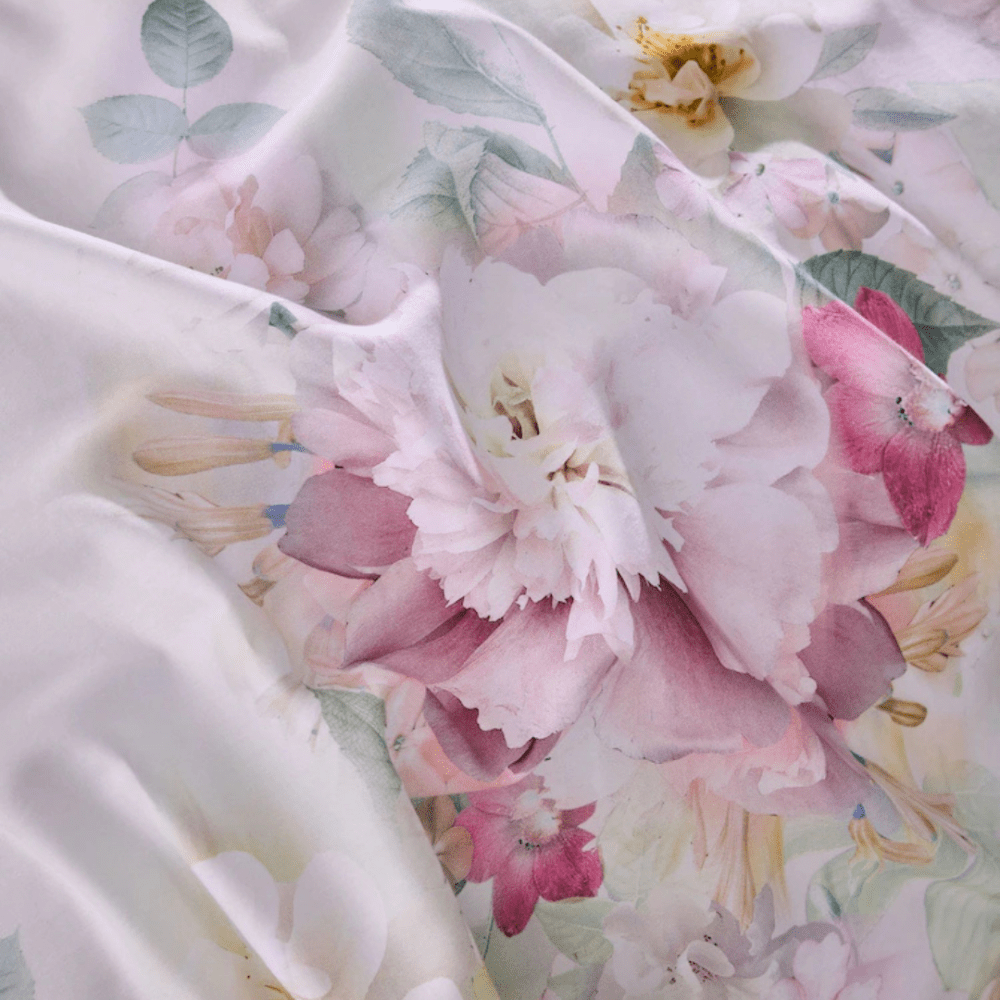 Petal Dreams Luxury Printed Duvet Set – Elegant Luxury Bedding Collection - myhomestore.com.pk