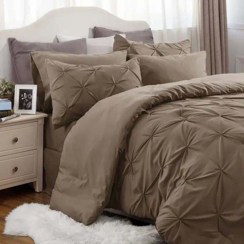 Pintuck Duvet Set - myhomestore.com.pk