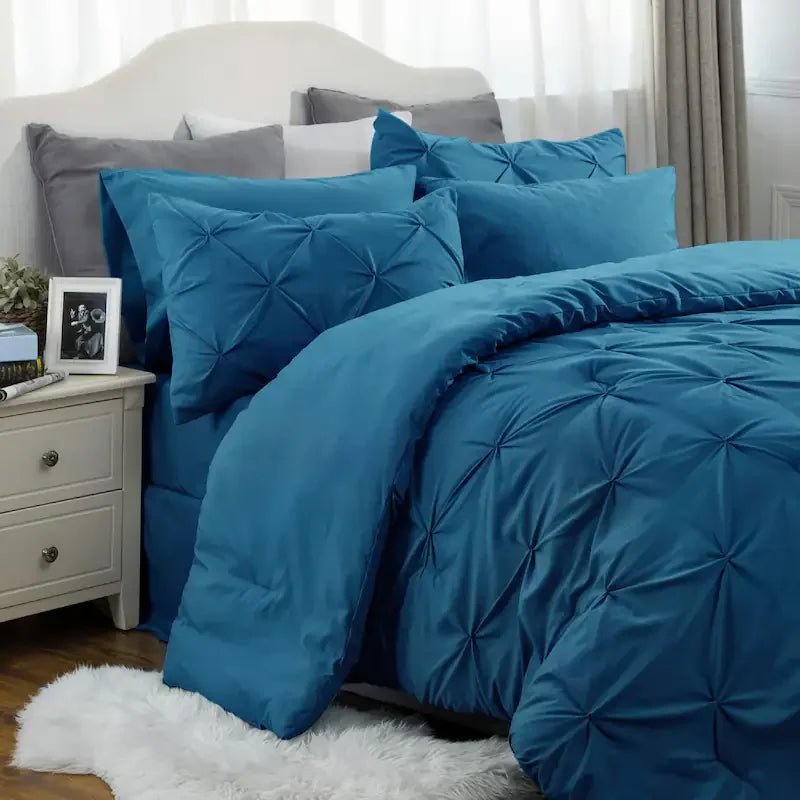 Pintuck Duvet Set - myhomestore.com.pk