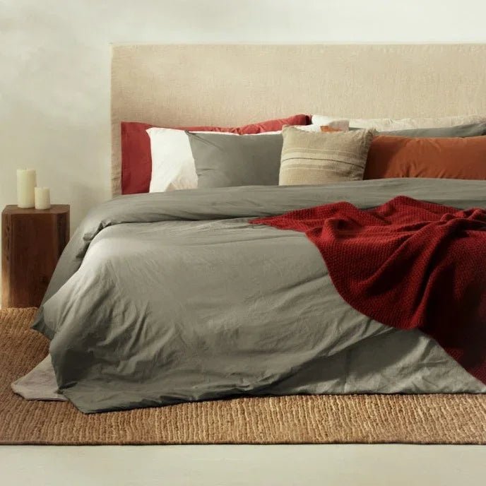 Plain Dyed Duvet Set - myhomestore.com.pk