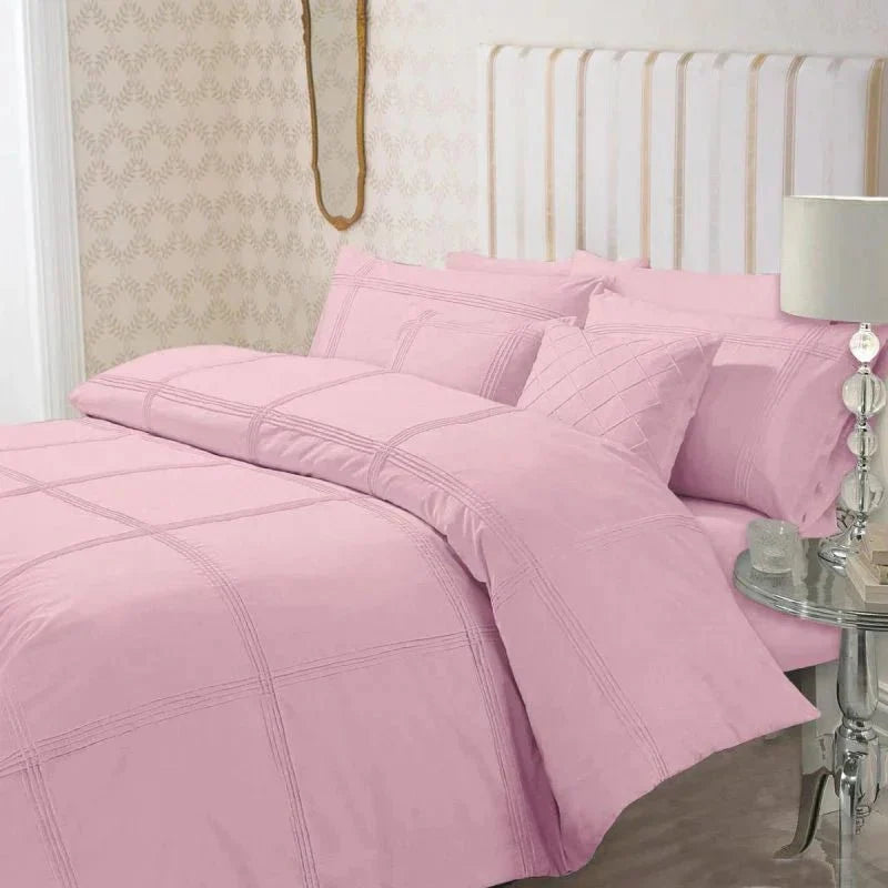 Duvet Set With Pleat