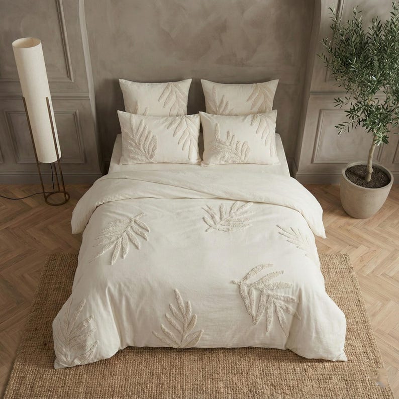 Premium Cotton Satin Tufted Duvet Set - myhomestore.com.pk