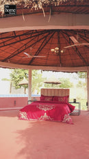 Modern Style Luxury Embroidered Velvet Duvet (Red)