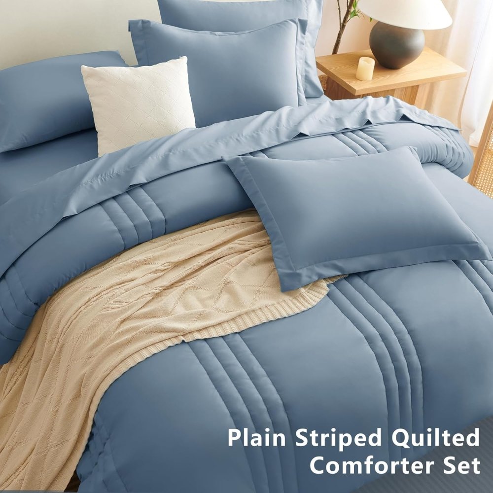 Quilted striped Comforter - King - myhomestore.com.pk