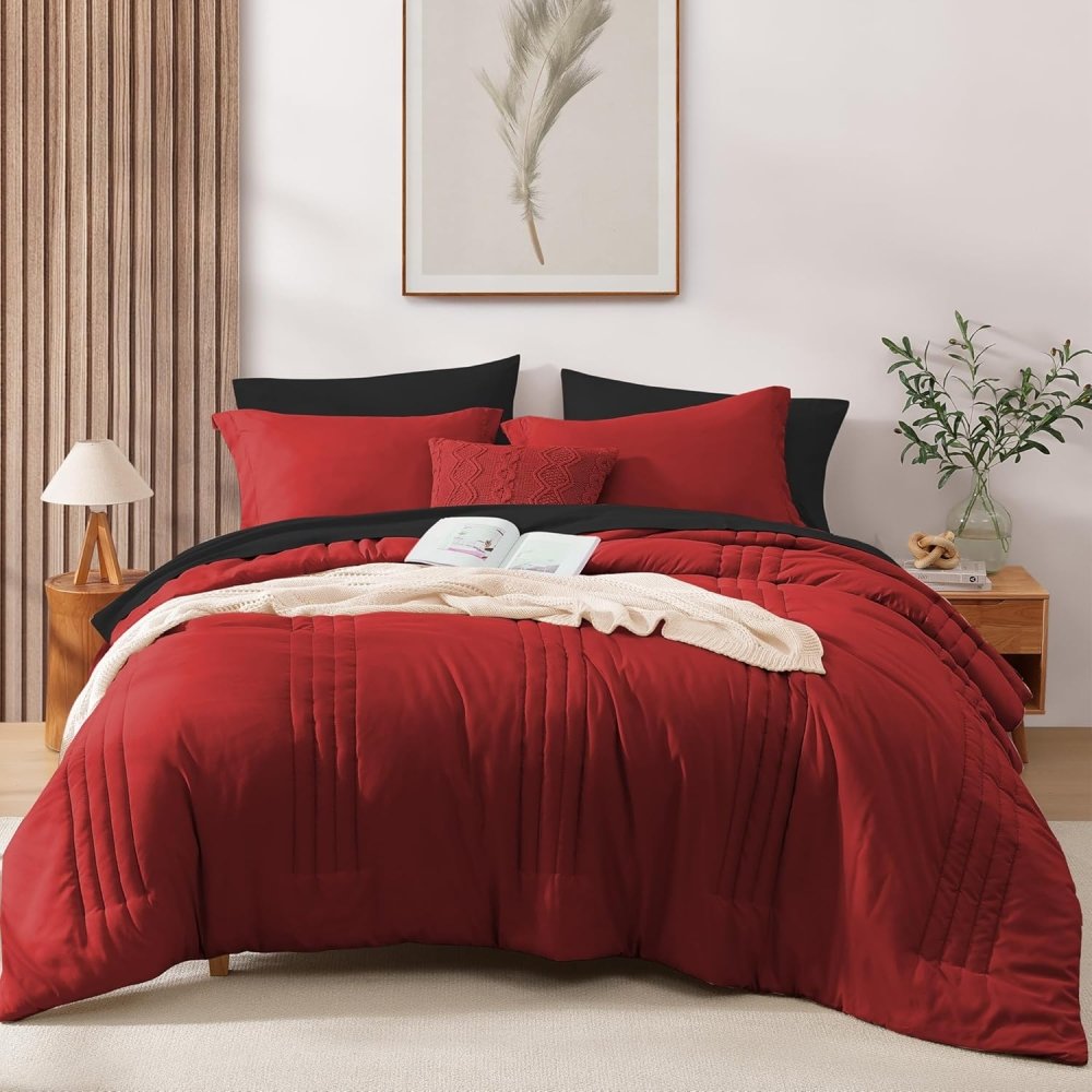 Quilted striped Comforter - King - myhomestore.com.pk