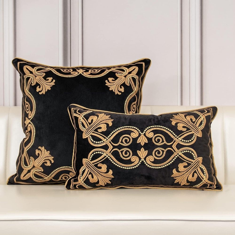 Royal Crest Embroidered Cushion Cover Style 3 - myhomestore.com.pk