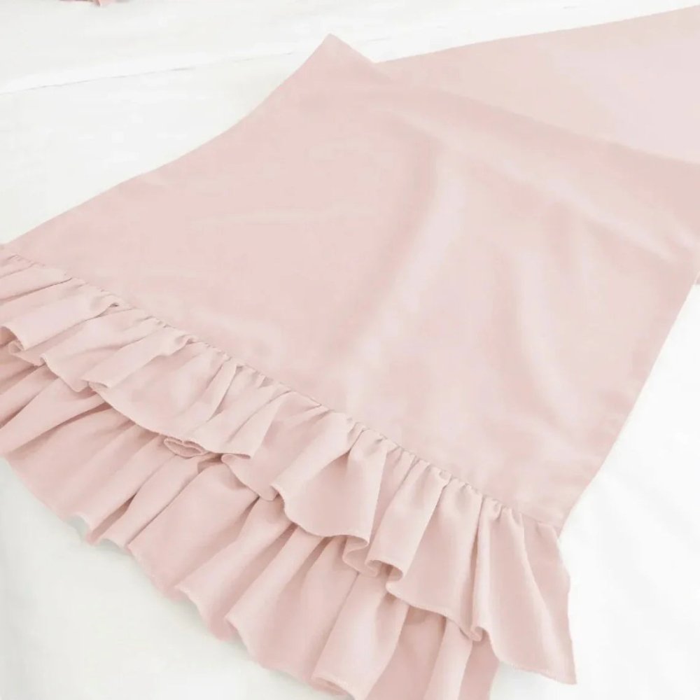 Ruffle Bed Runner - myhomestore.com.pk
