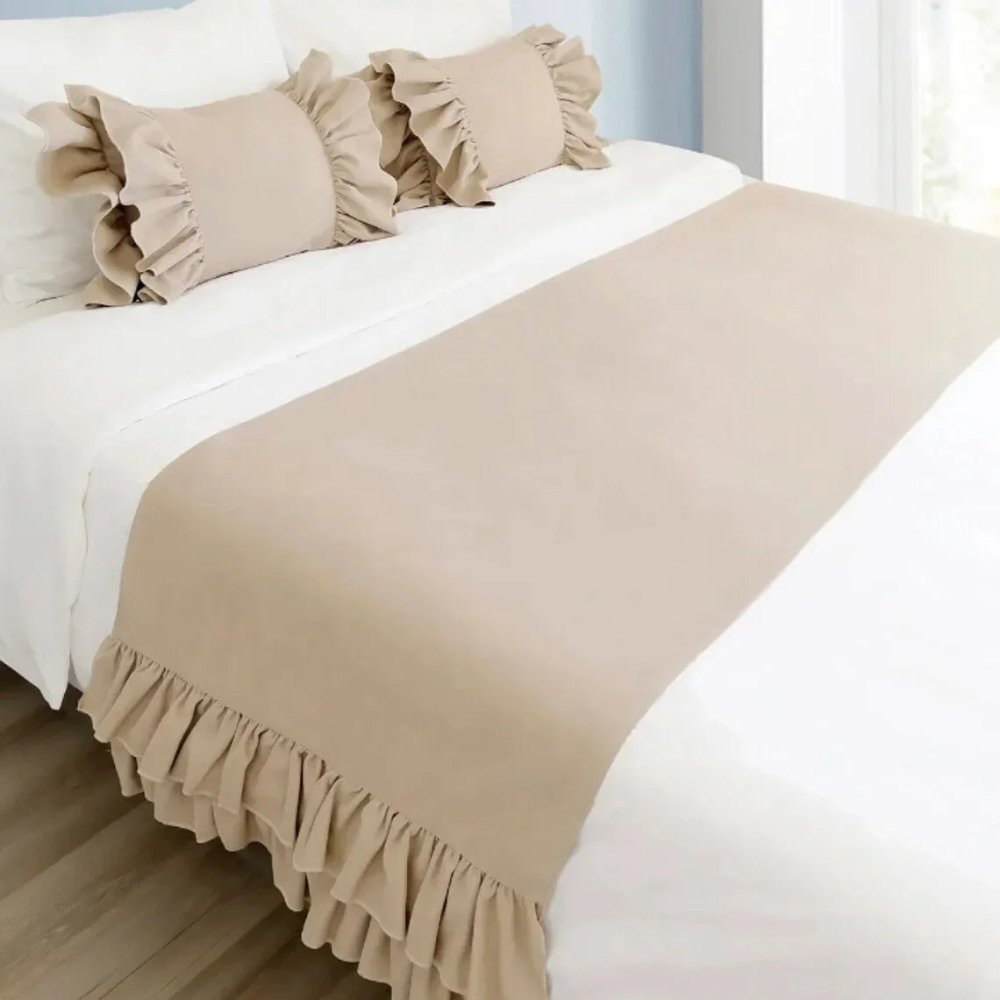 Ruffle Bed Runner - myhomestore.com.pk