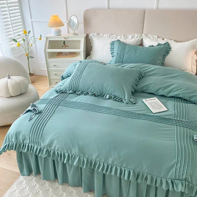 Ruffle With Pleat Duvet Set - myhomestore.com.pk