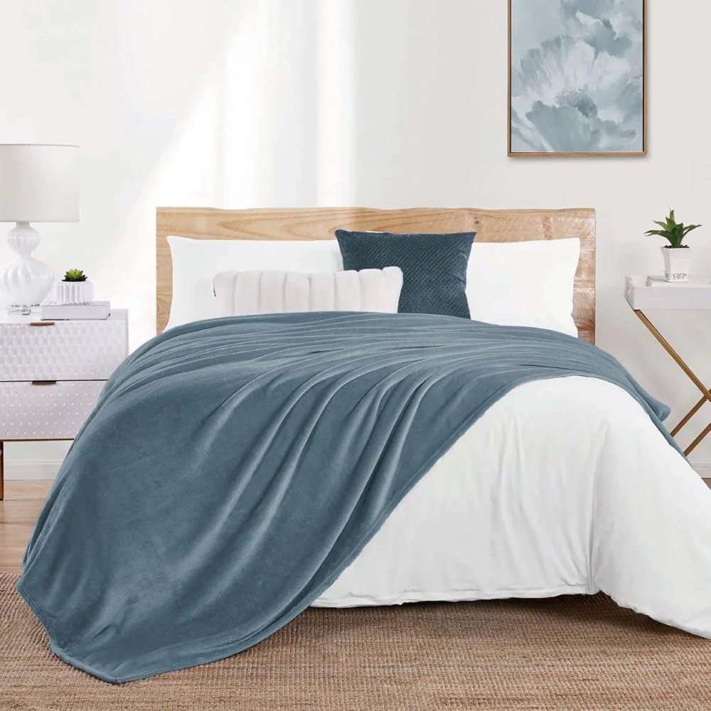 Soft Flannel Fleece Blanket In Beige - myhomestore.com.pk