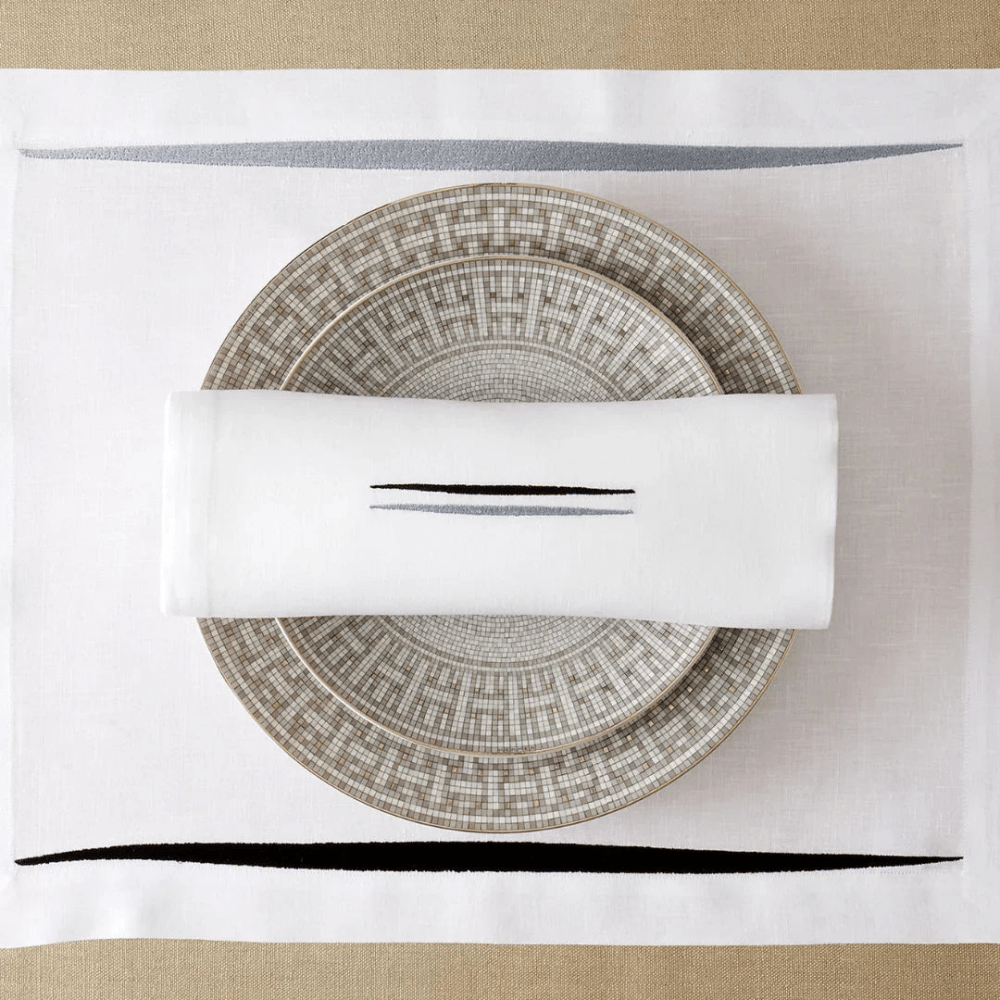 Two Line Embroidered Table Mats - myhomestore.com.pk
