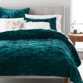 Velvet Bedspread - King - myhomestore.com.pk