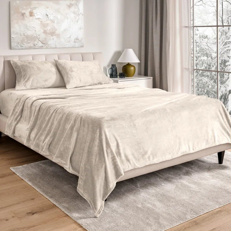 Velvet Flat Sheet - myhomestore.com.pk