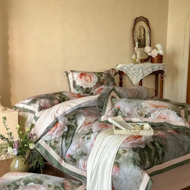 Vintage Rose Oil Printing Style Printed Duvet Set - myhomestore.com.pk