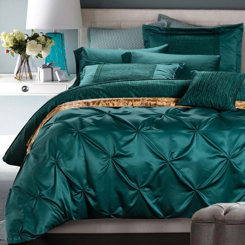 Luxury Green Pintuck Bridal Bed Linen Set