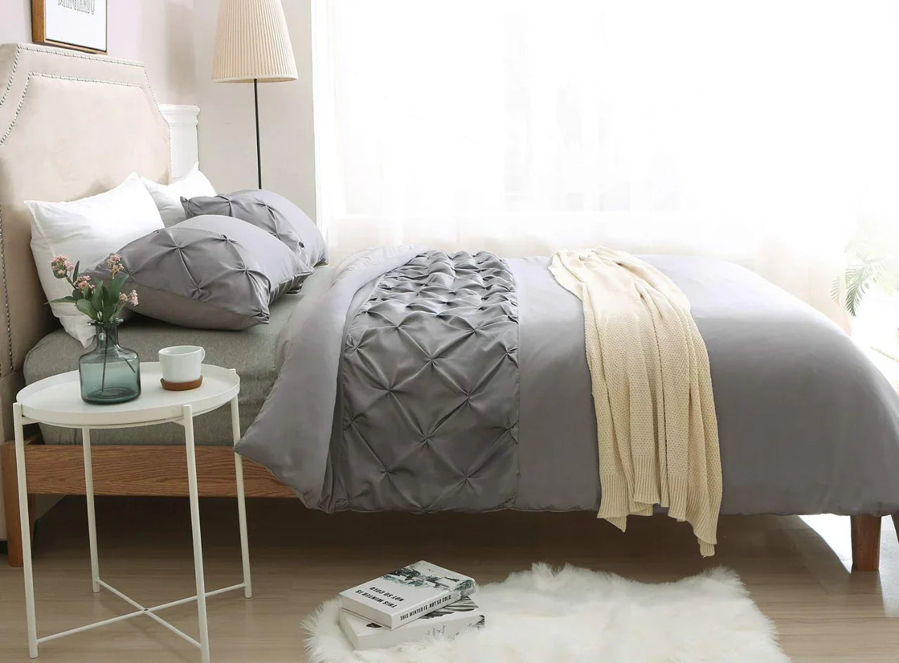 Pintuck Border Duvet Set - myhomestore.com.pk