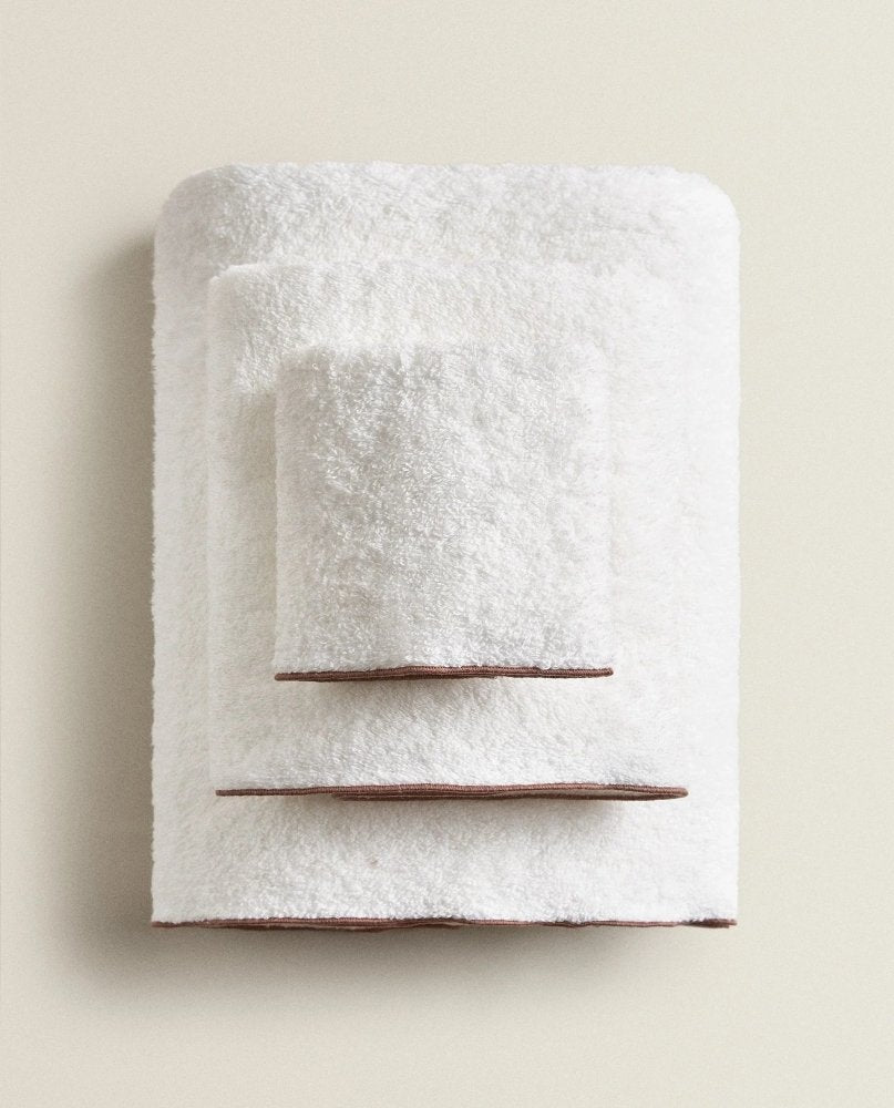 3 Piece Bath Towel set (Baratta stitch) - myhomestore.com.pk