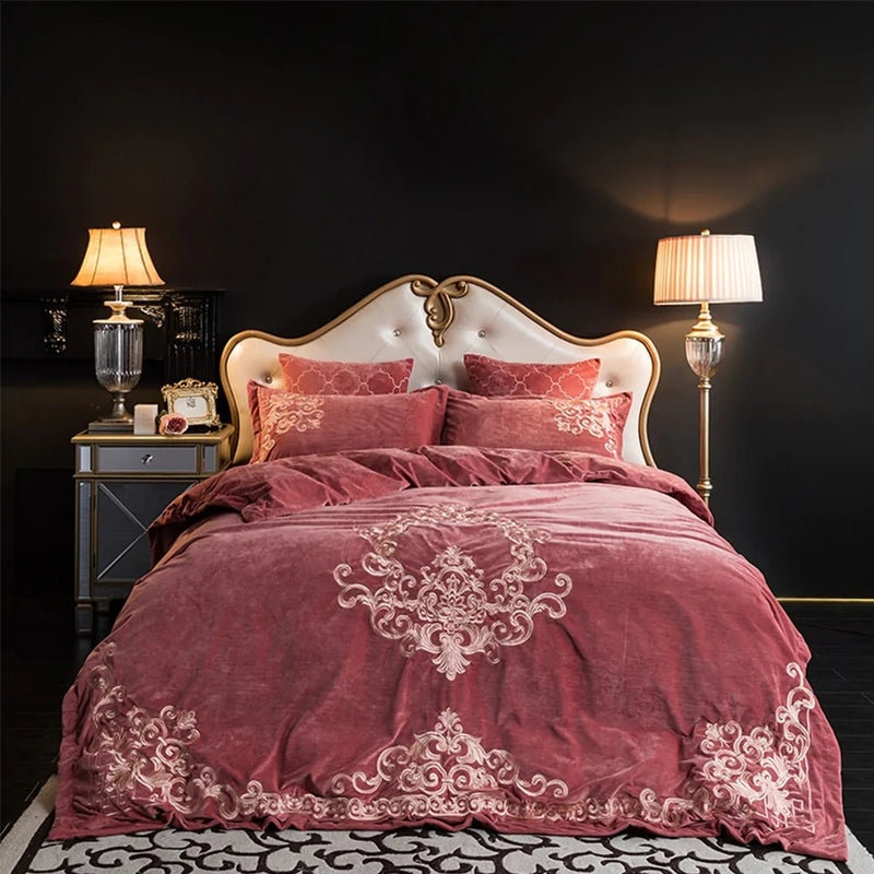 Modern Style Luxury Embroidered Velvet Duvet (pink)