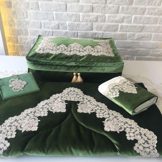 Green Prayer Mat Set ( Embroidered Lace ) - myhomestore.com.pk