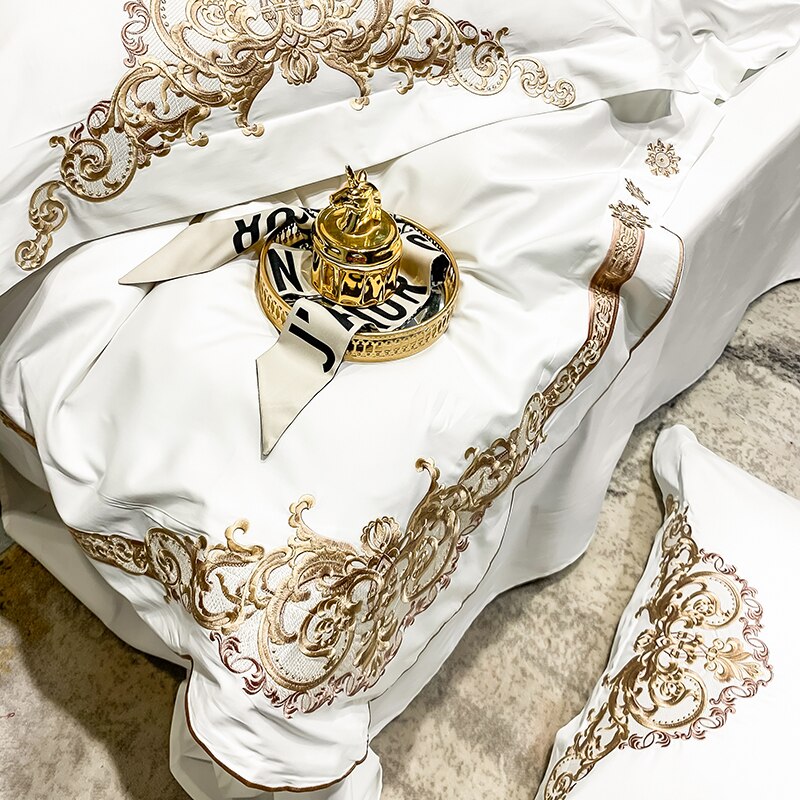 New Gleaming Embroidery with White Sateen Duvet Set