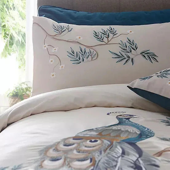 New Luxury Peacock Embroidery Duvet Set - myhomestore.com.pk