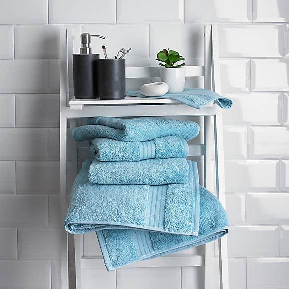 3 Piece Imported Bath Towel Set - myhomestore.com.pk