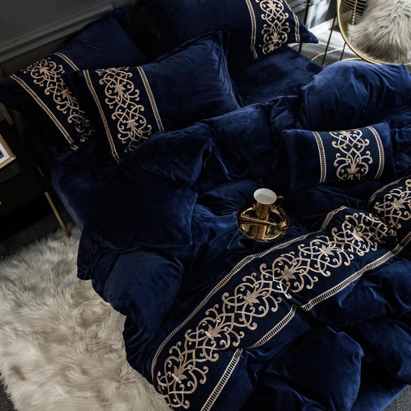 Blue Luxury Embroidered Turkish Velvet Duvet