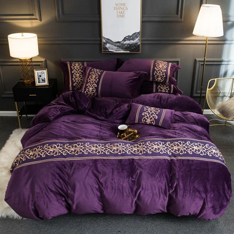 Violet Luxury Embroidered Turkish Velvet Duvet Set - myhomestore.com.pk