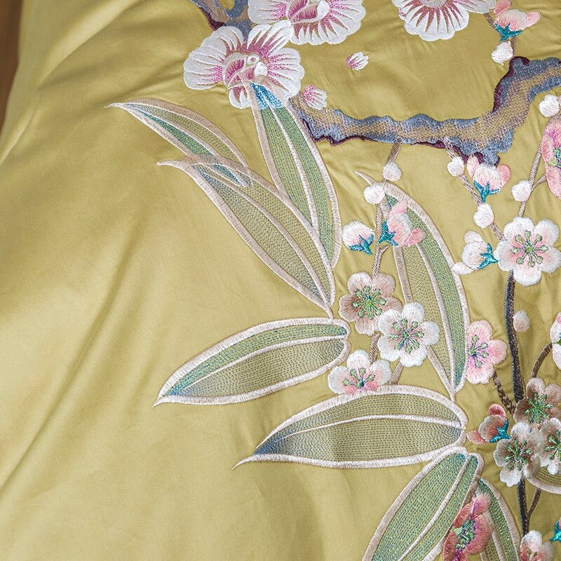 Luxury Oriental Peacock Embroidery Duvet Set