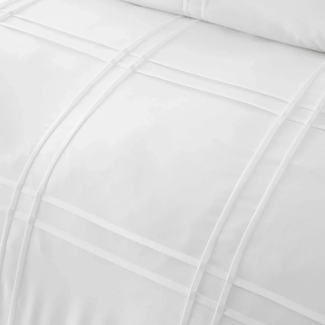 Luxury Box Pleated Duvet - myhomestore.com.pk