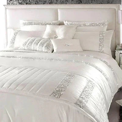 Luxury Sequence Bridal Bedding Duvet With Filled - myhomestore.com.pk