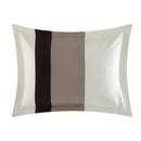 Luxury Duvet Set With Pleate - myhomestore.com.pk