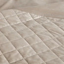 Luxury Velvet Duvet Set - myhomestore.com.pk